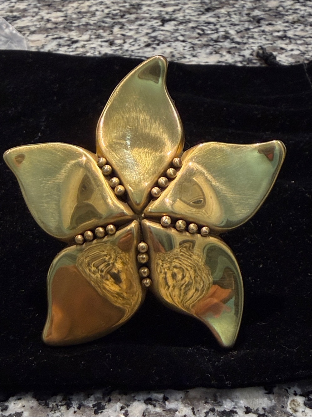 Rare 1996 Steve Vaubel Floral Petal Brooch